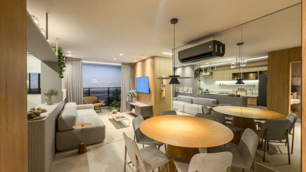 Sala integrada com jantar e cozinha em Apartamento 3 quartos águas claras decorado.