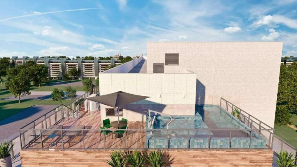 Piscina climatizada na cobertura com deck de madeira, guarda-sol, mesas e acessibilidade para cadeirantes em um Apartamento 3 Quartos Noroeste - Residencial Yard.